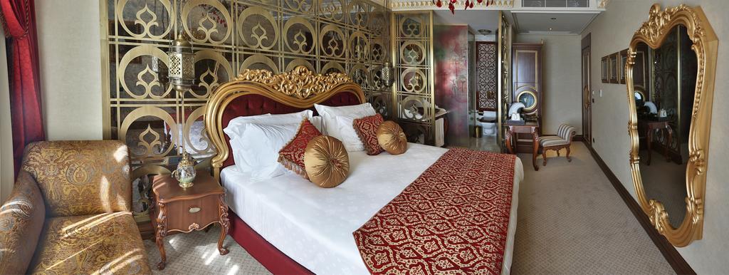 Daru Sultan Hotels Galata Истанбул Екстериор снимка A bedroom in the hotel